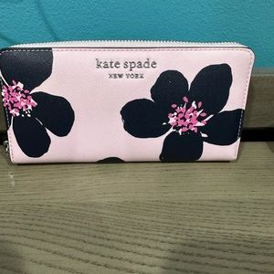 Kate spade zip around wallet